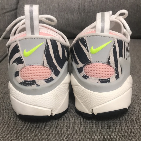 Nike X Olivia Kim Air Footscape No Cover Zebra Print Shoes - Picture 4 of 10